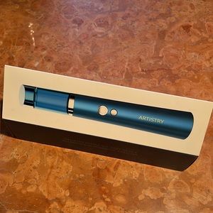 Artistry Hydra-V™ Mist Device NEW in Box.